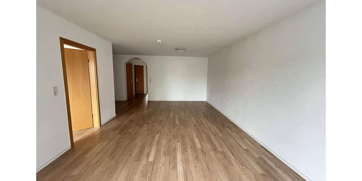 Etagenwohnung Halberstadt - 3 Zimmer, 91 m&sup2;, 499&euro; | Angebot:26675303