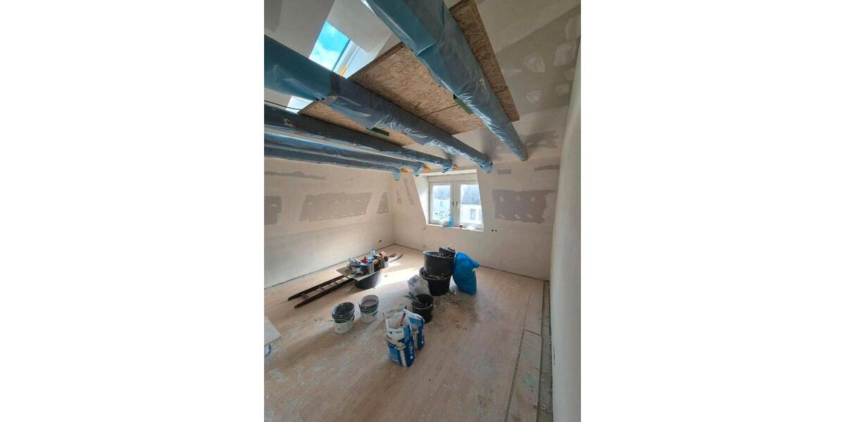 Dachgeschoßwohnung Friedberg (Hessen) - 2 Zimmer, 61 m&sup2;, 900&euro; | Angebot:26407522
