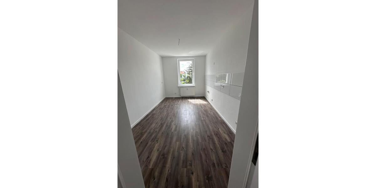 Etagenwohnung Schönebeck (Elbe) - 2 Zimmer, 54 m&sup2;, 380&euro; | Angebot:26254401