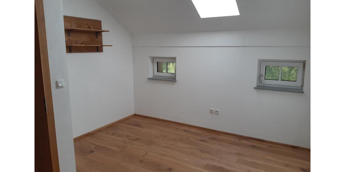 Etagenwohnung Wegscheid - 5 Zimmer, 1.650&euro; | Angebot:23510840