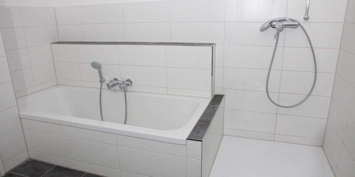 Etagenwohnung Pinneberg Pinneberg-Nord - 4 Zimmer, 120 m&sup2;, 1.750&euro; | Angebot:25107444