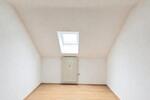 Dachgeschoßwohnung Bad Neustadt an der Saale - 4 Zimmer, 80 m&sup2;, 550&euro; | Angebot:26213373