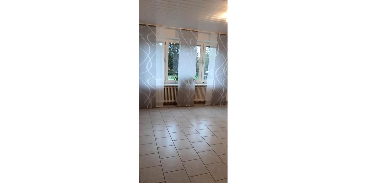 Etagenwohnung Merchweiler - 3 Zimmer, 130 m&sup2;, 680&euro; | Angebot:26354983