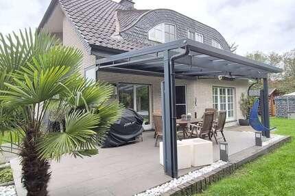Haus zum Mieten in Duisburg 2.500 € 187.15 m² 5 zimmer