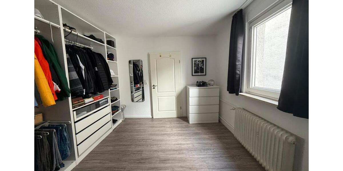 Gepflegte Doppelhaushälfte mit großem Garten & Hof 4 zimmer