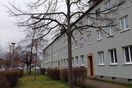 Wohnung Merseburg Geusa - 3 Zimmer, 52 m&sup2;, 313&euro; | Angebot:26751175