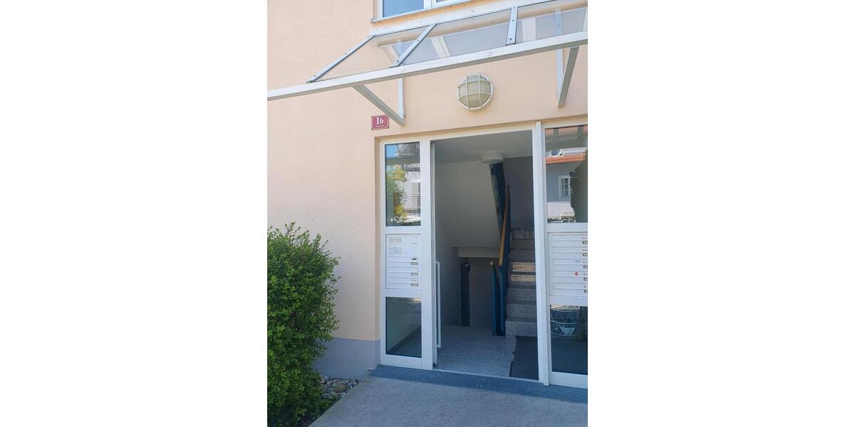 Wohnen auf Zeit Freising Am Vogelherd - 3 Zimmer, 11 m&sup2;, 690&euro; | Angebot:26035094