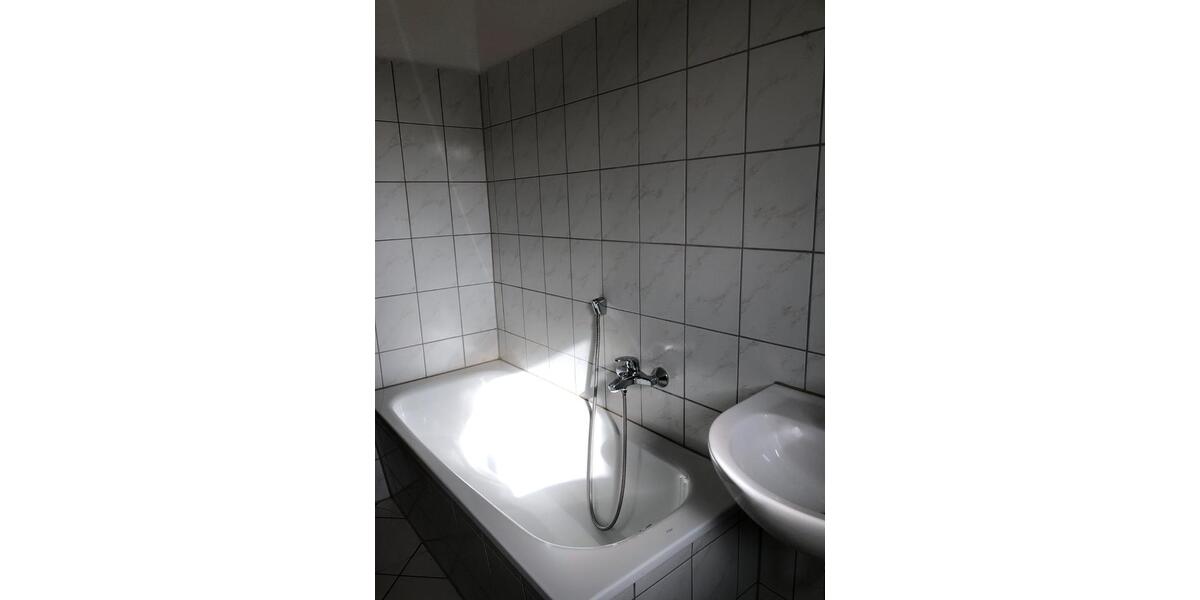 Erdgeschoßwohnung Nentershausen - 2 Zimmer, 60 m&sup2;, 360&euro; | Angebot:24806766