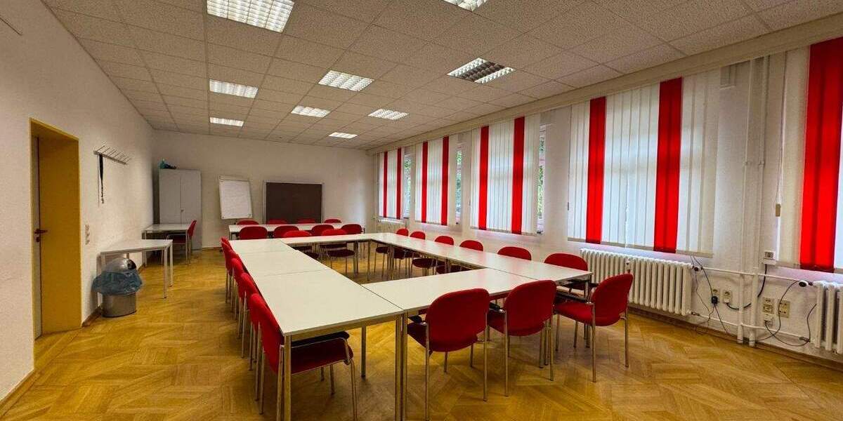 Gewerbeobjekt Zwickau Pölbitz - 130&euro; | Angebot:25475870