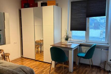 Möblierte Etagenwohnung Carlstsdt Düsseldorf 1 zimmer