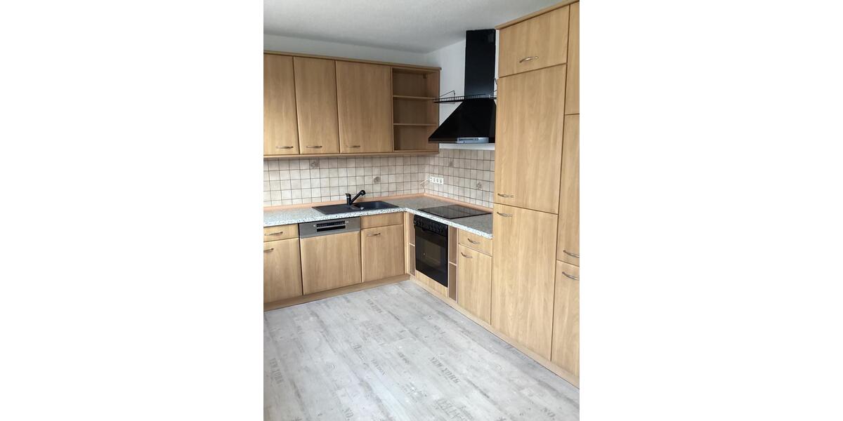Etagenwohnung Oederan - 3 Zimmer, 95 m&sup2;, 522&euro; | Angebot:25349214