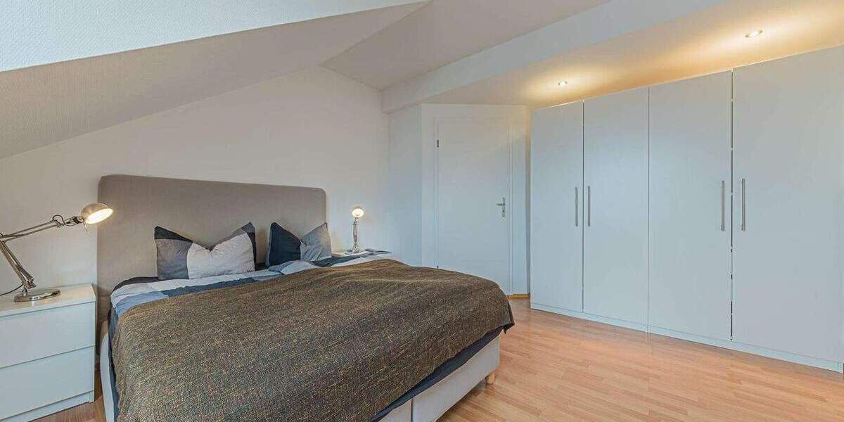 Etagenwohnung Frankfurt am Main Sachsenhausen - 2 Zimmer, 60 m&sup2;, 1.650&euro; | Angebot:25107450