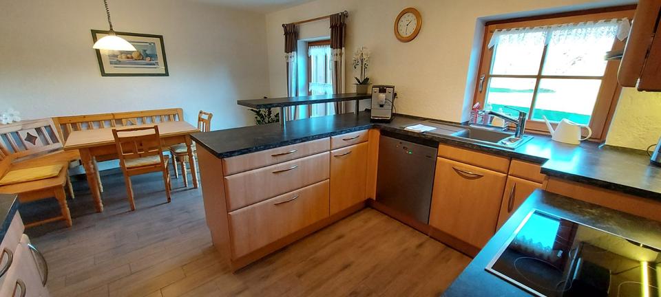 Einfamilienhaus Siegsdorf - 1.860&euro; | Angebot:25989335