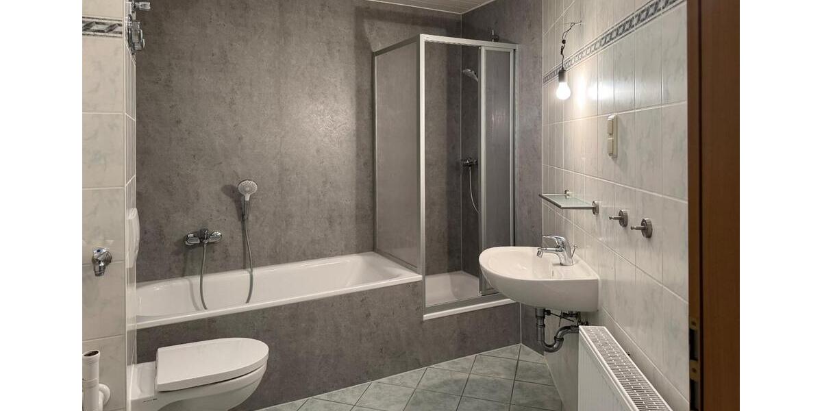 Etagenwohnung Zella-Mehlis Mehlis - 3 Zimmer, 89 m&sup2;, 630&euro; | Angebot:25921218