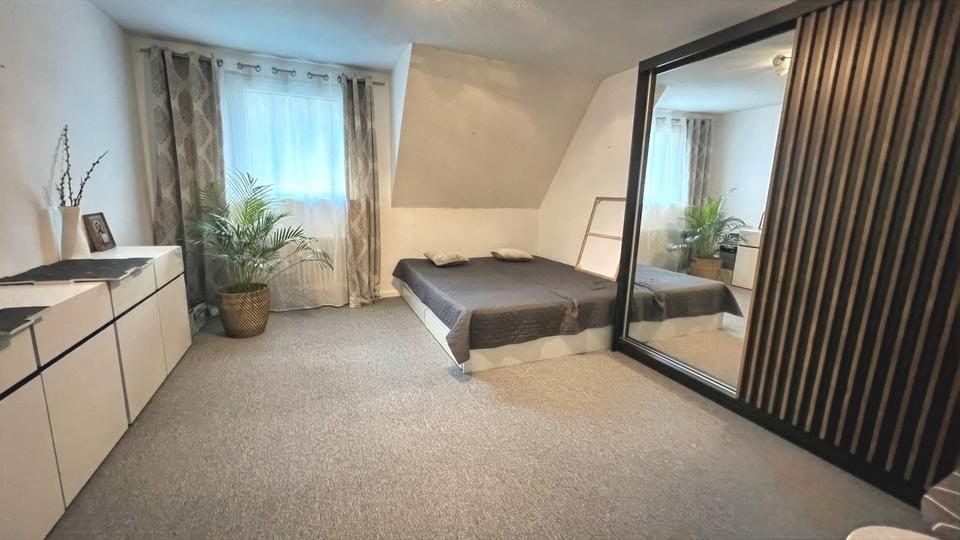 Dachgeschoßwohnung Waldshut-Tiengen Tiengen - 3 Zimmer, 75 m&sup2;, 790&euro; | Angebot:24859380