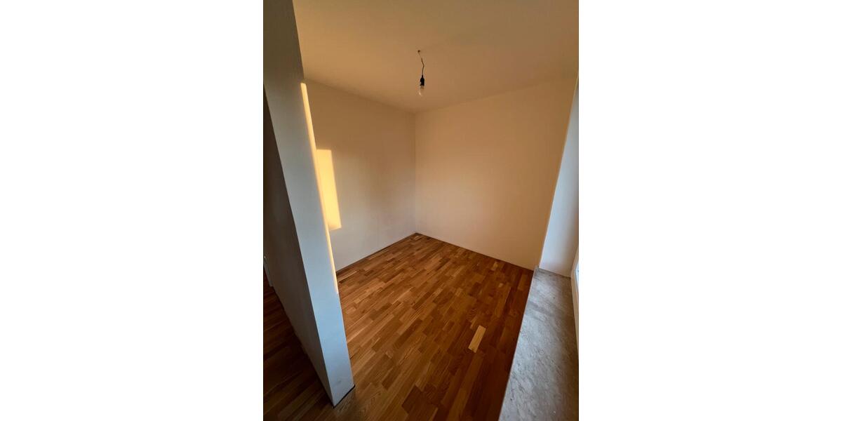 Erdgeschoßwohnung Odelzhausen - 5 Zimmer, 145 m&sup2;, 1.950&euro; | Angebot:26014453