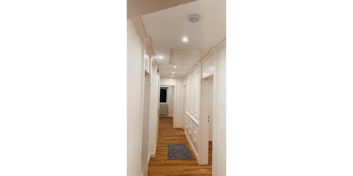 Dachgeschoßwohnung Rosengarten - 3 Zimmer, 90 m&sup2;, 1.260&euro; | Angebot:26188055