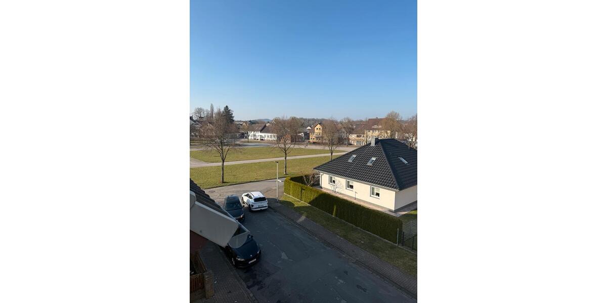 Dachgeschoßwohnung Stadtoldendorf - 1 Zimmer, 70 m&sup2;, 585&euro; | Angebot:25420083