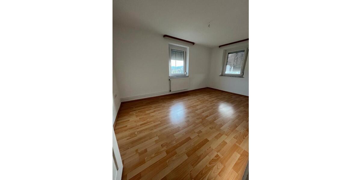 Etagenwohnung Laufenburg (Baden) - 3 Zimmer, 80 m&sup2;, 980&euro; | Angebot:25948427