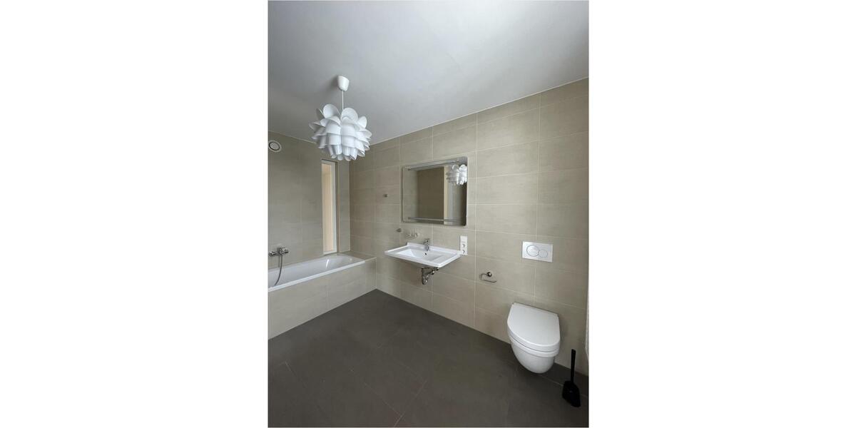 Etagenwohnung Aachen Aachen-Mitte - 3 Zimmer, 129 m&sup2;, 1.548&euro; | Angebot:26299749