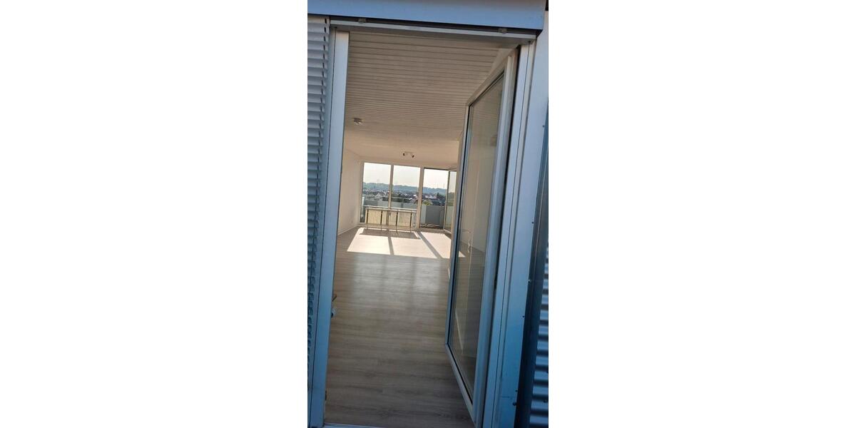 Dachgeschoßwohnung Oberhausen-Rheinhausen Rheinhausen - 1.5 Zimmer, 48 m&sup2;, 600&euro; | Angebot:24612664