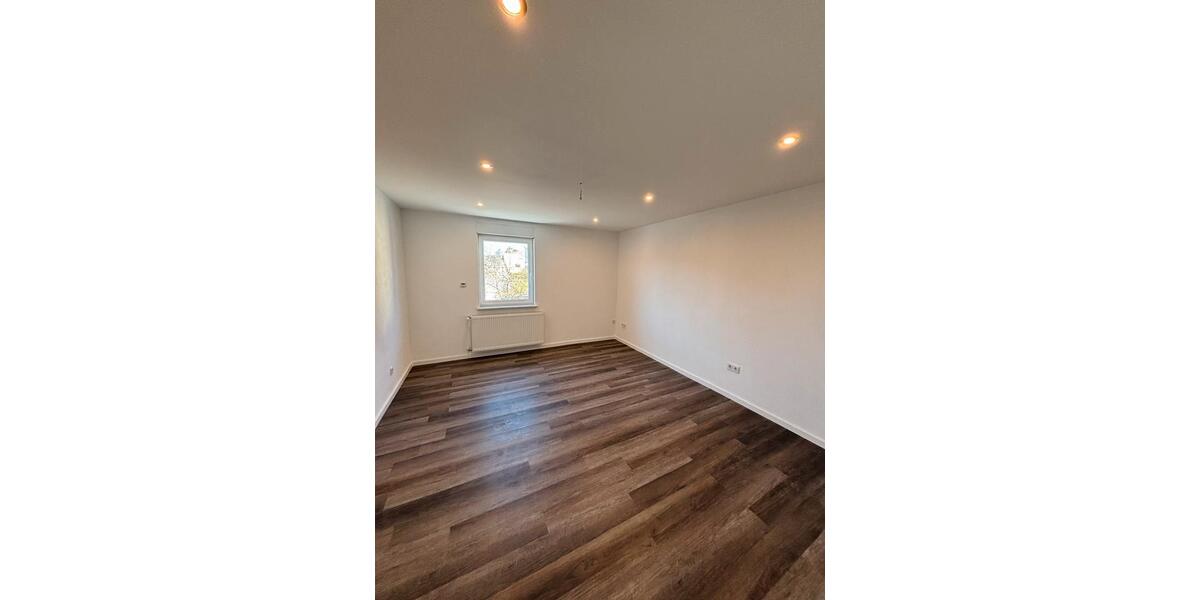 Etagenwohnung Homburg - 2 Zimmer, 60 m&sup2;, 750&euro; | Angebot:26248597