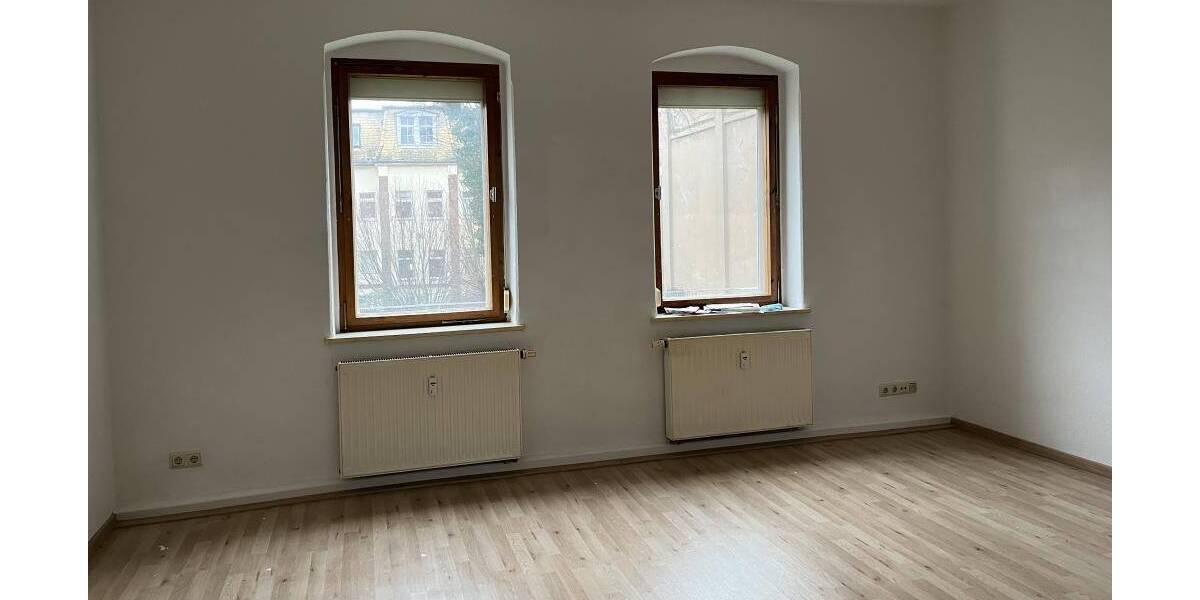 Etagenwohnung Roßwein - 2 Zimmer, 38 m&sup2;, 200&euro; | Angebot:26161482