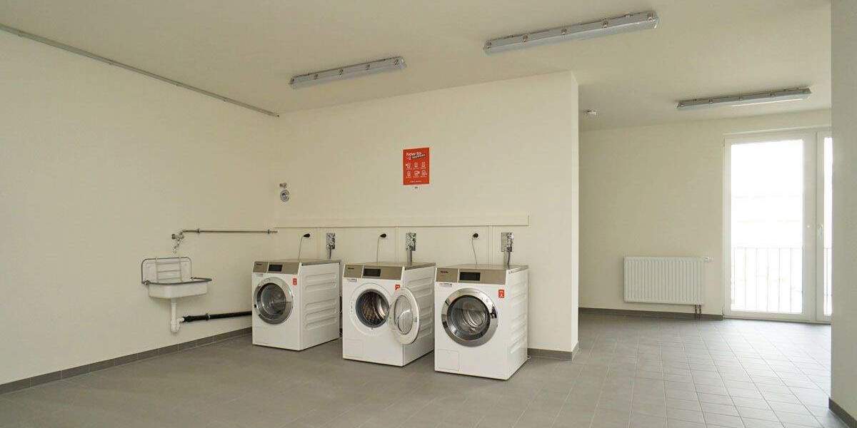 MÖBLIERT + elbnah 1 zimmer