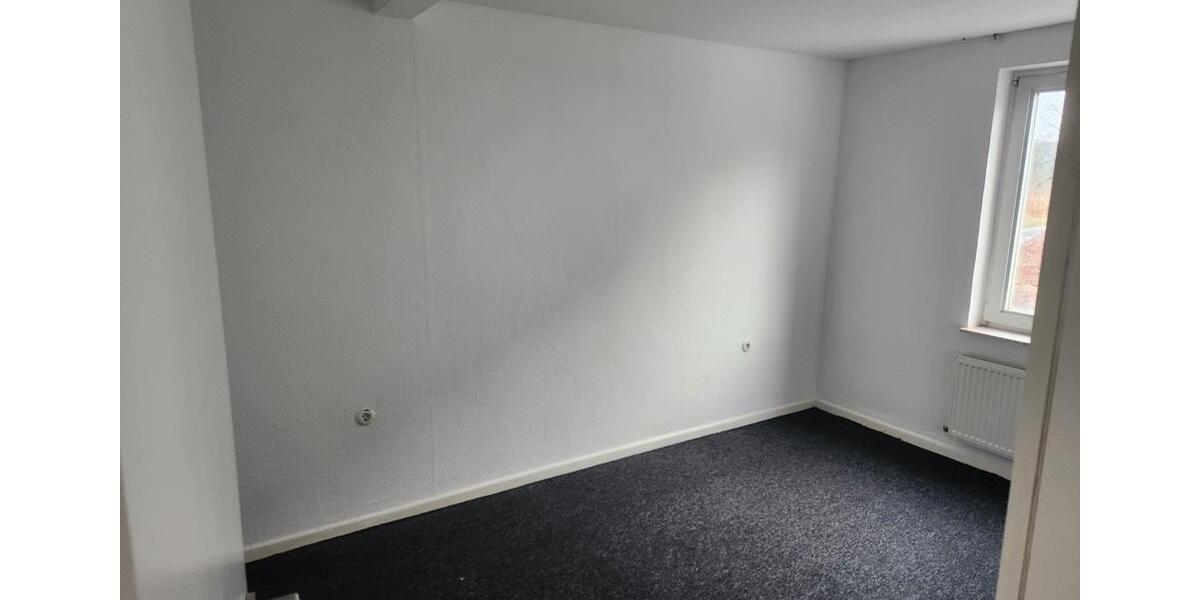 Hochparterre Stadtoldendorf - 5 Zimmer, 140 m&sup2;, 750&euro; | Angebot:26291993