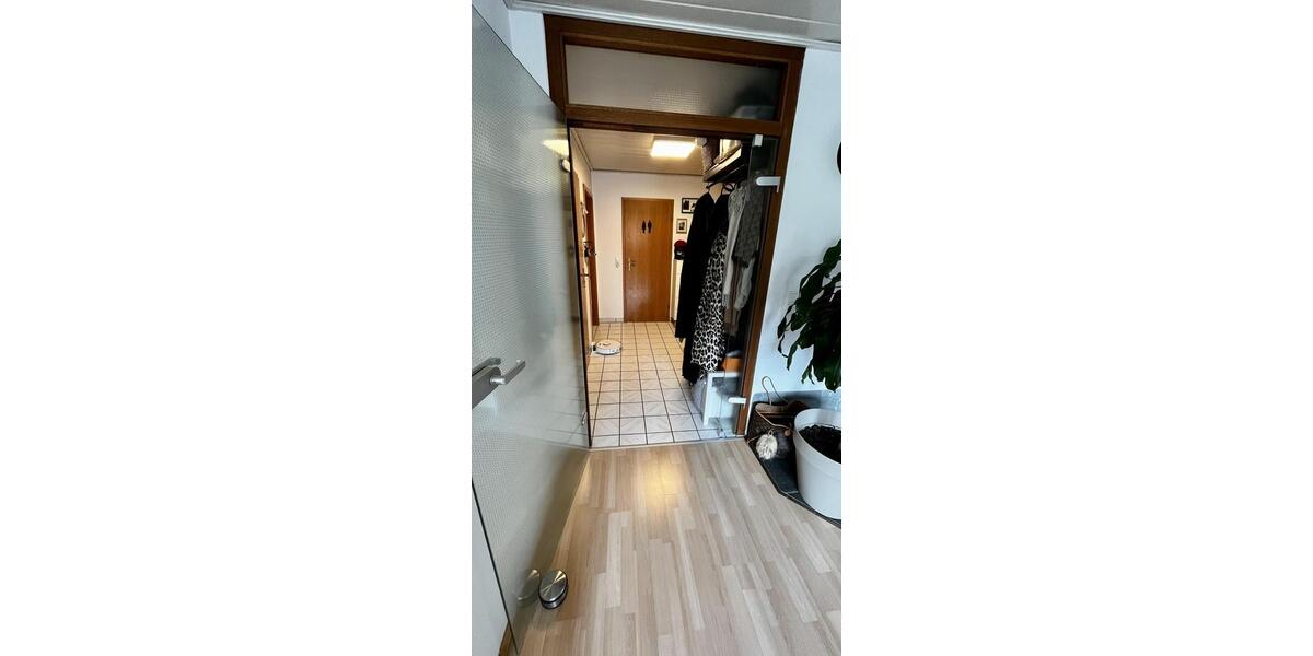Dachgeschoßwohnung Spiegelberg - 3.5 Zimmer, 71 m&sup2;, 950&euro; | Angebot:26635622