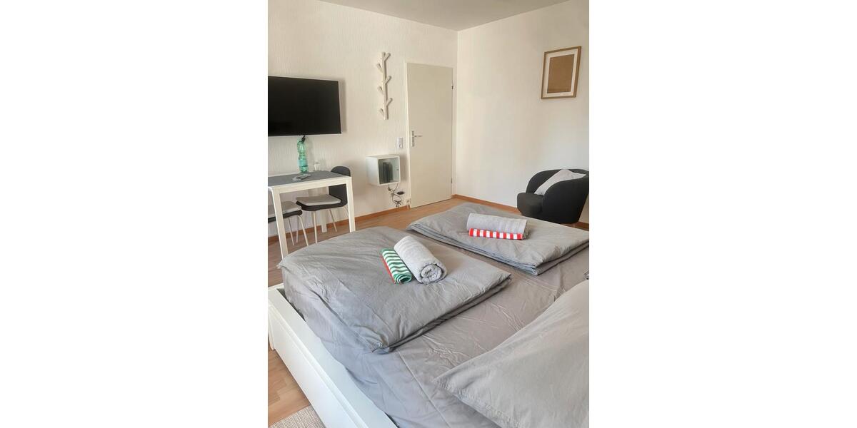 Erdgeschoßwohnung Troisdorf Bergheim - 3 Zimmer, 80 m&sup2;, 1.550&euro; | Angebot:26001872