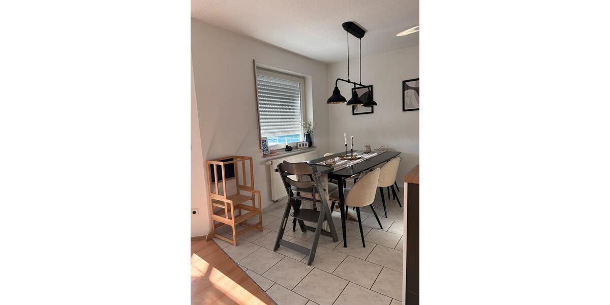 4 Zimmer Wohnung mit moderner Einbauküche - ANFRAGE STOP! 4 zimmer