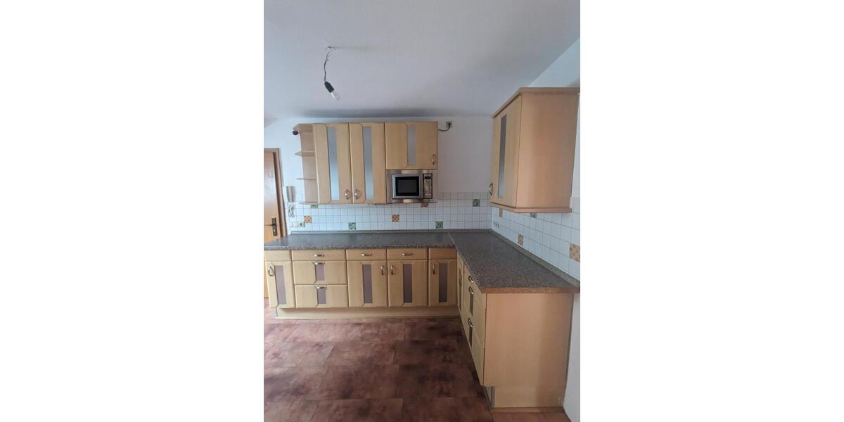 Etagenwohnung Solingen - 2 Zimmer, 75 m&sup2;, 550&euro; | Angebot:26636758