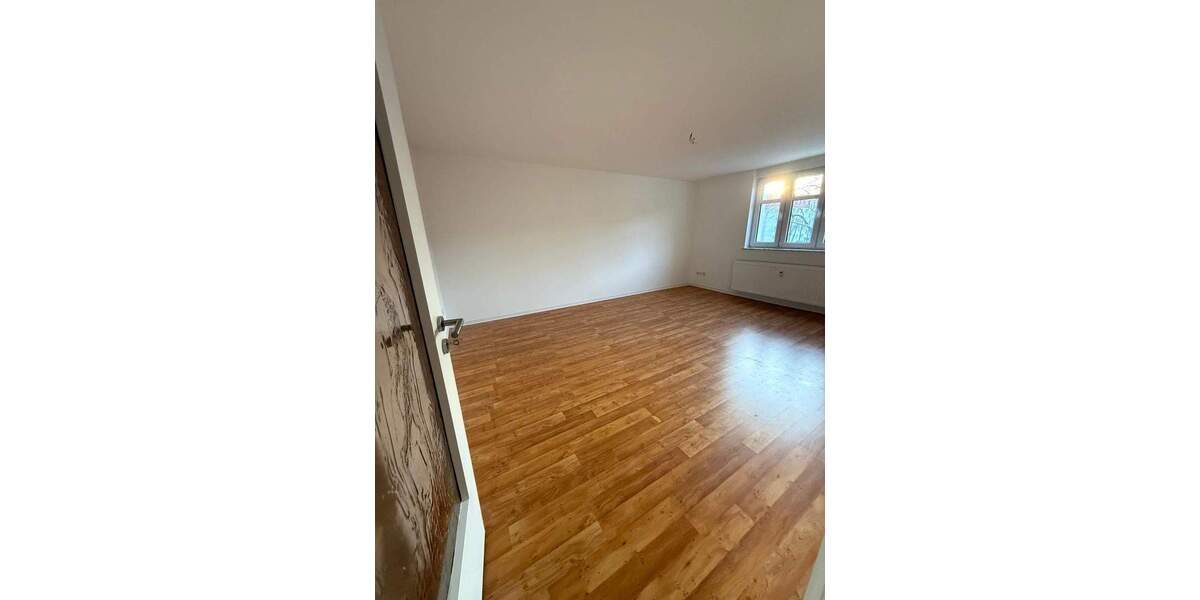 Etagenwohnung Stendal - 3 Zimmer, 81 m&sup2;, 810&euro; | Angebot:24206981