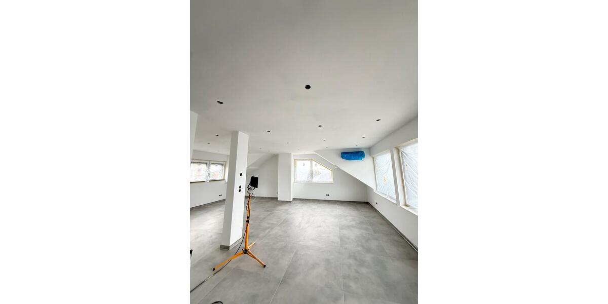 Dachgeschoßwohnung Bad Neuenahr-Ahrweiler Ahrweiler - 4 Zimmer, 125 m&sup2;, 1.325&euro; | Angebot:26091522