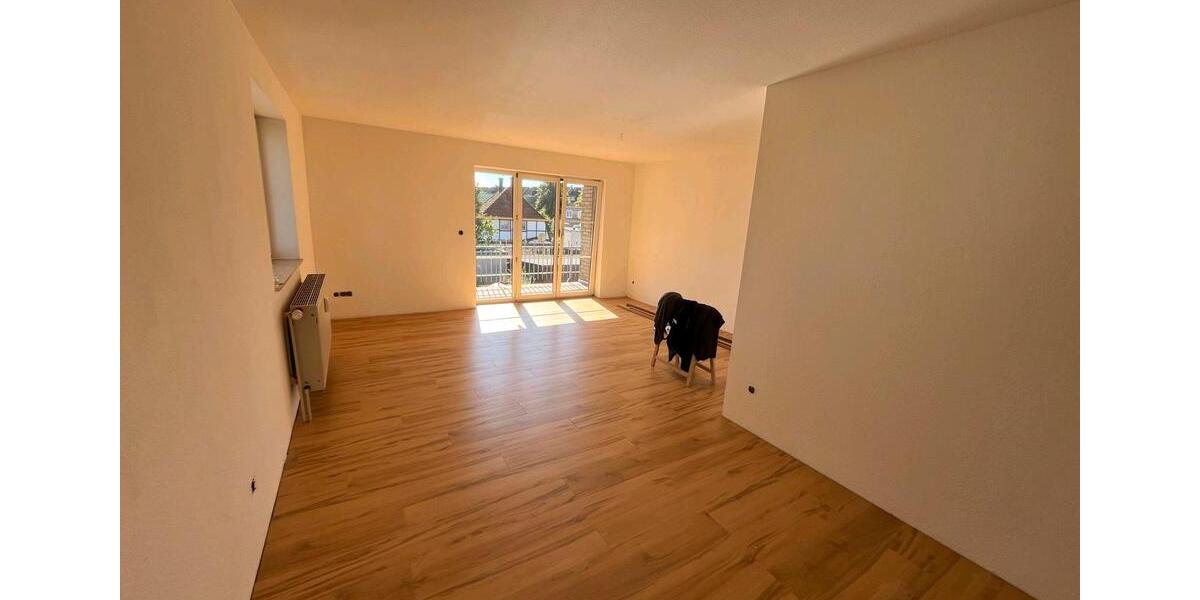 Etagenwohnung Neumünster - 2 Zimmer, 65 m&sup2;, 850&euro; | Angebot:26633859