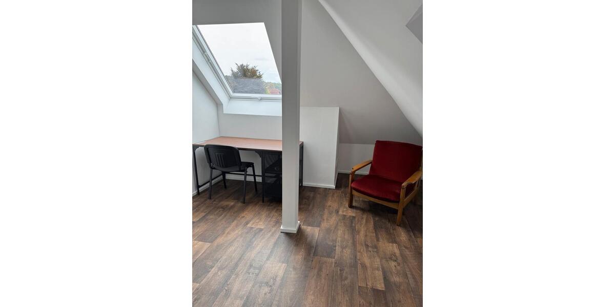 WG-Zimmer 5er WG möbliert 5 zimmer