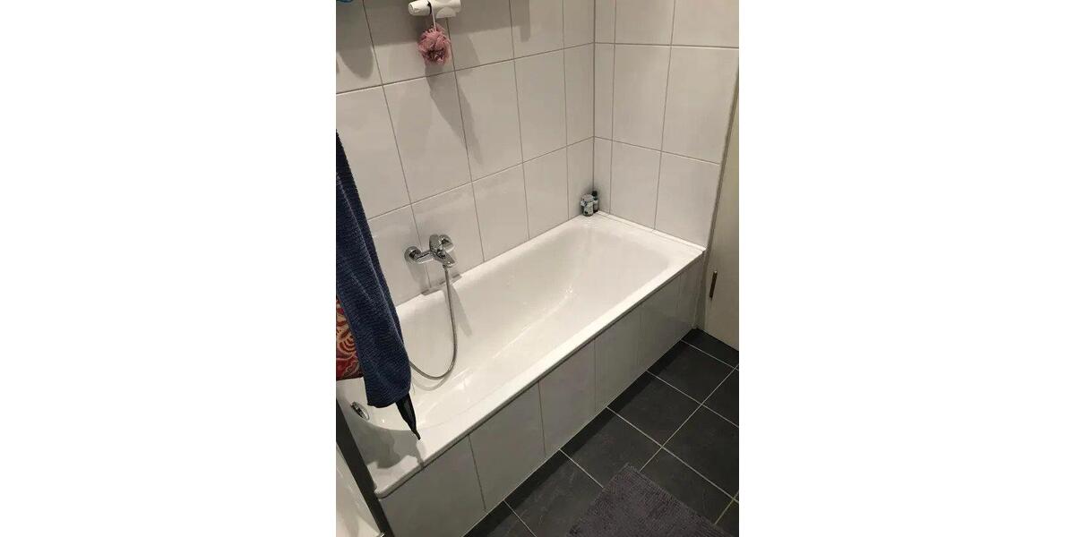 Etagenwohnung Hildesheim - 4 Zimmer, 130 m&sup2;, 950&euro; | Angebot:26299503
