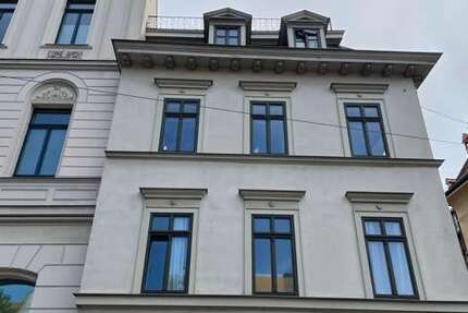 Wohnung zum Mieten in Halle 230 € 22.5 m² 1 zimmer