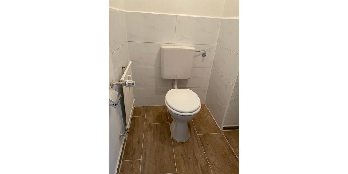 Erdgeschoßwohnung Marktredwitz - 4 Zimmer, 100 m&sup2;, 650&euro; | Angebot:26594900