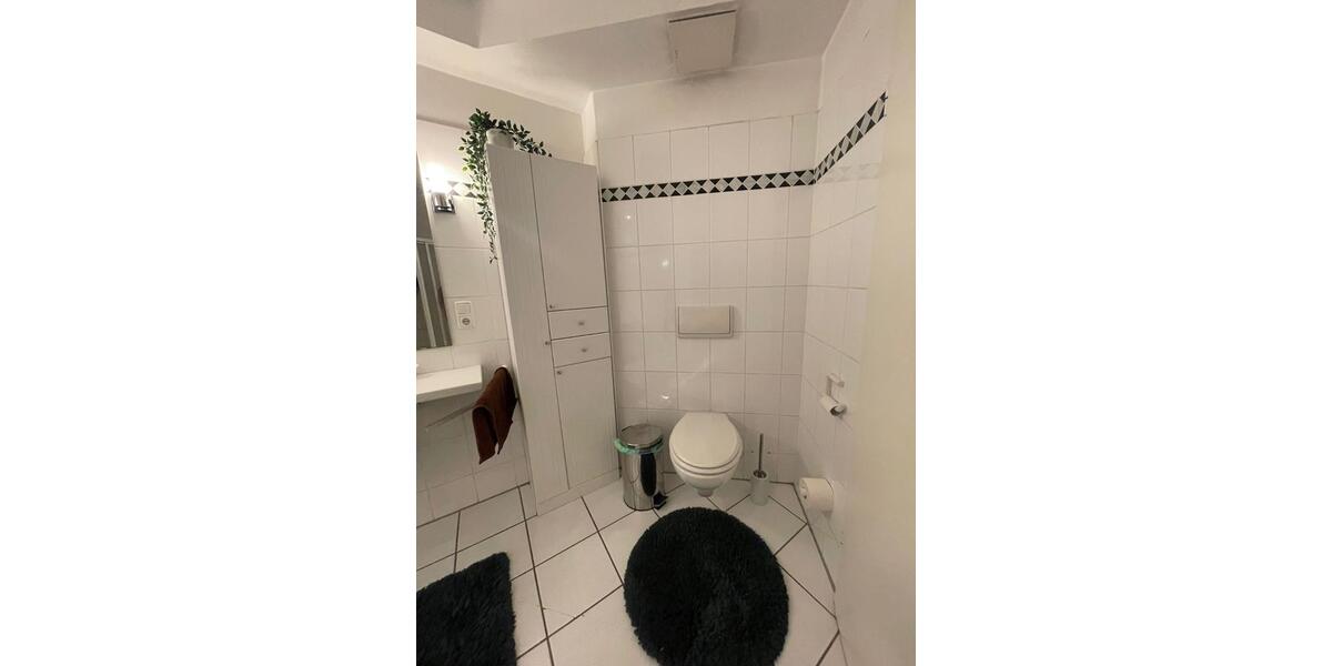 Einfamilienhaus Oldenburg Dobbenviertel - 14 Zimmer, 100 m&sup2;, 375&euro; | Angebot:24526414