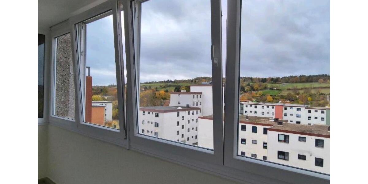 2 Zimmer, Küche, Bad, Balkon mit herrlichem Blick über Hildesheim 2 zimmer