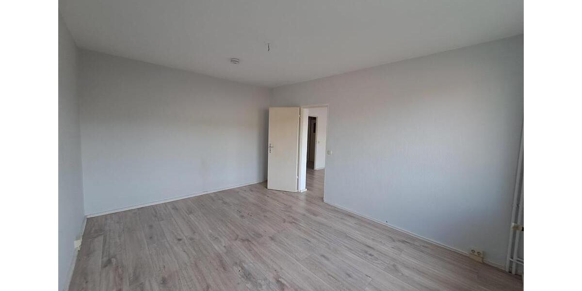 Etagenwohnung Sandersdorf-Brehna Brehna - 2 Zimmer, 49 m&sup2;, 299&euro; | Angebot:24571522