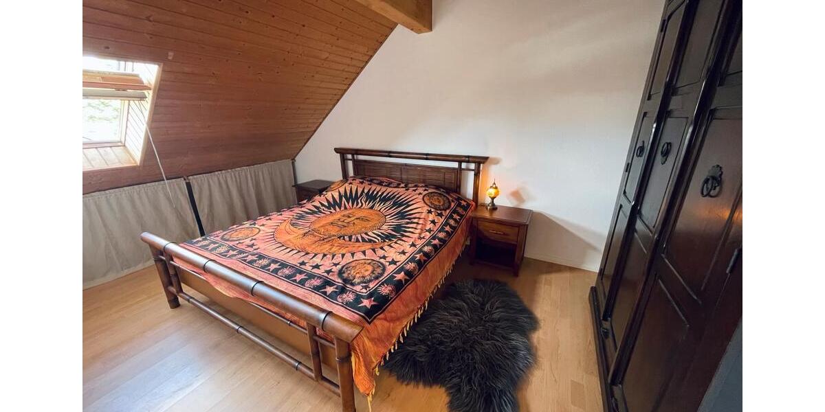 Wohnen auf Zeit Hürth - 2 Zimmer, 63 m&sup2;, 1.300&euro; | Angebot:24706402