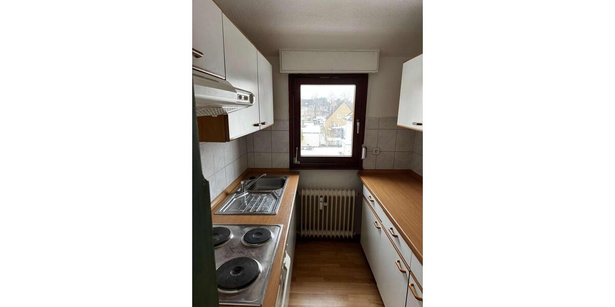 Dachgeschoßwohnung Bad Pyrmont - 2 Zimmer, 45 m&sup2;, 350&euro; | Angebot:25867219