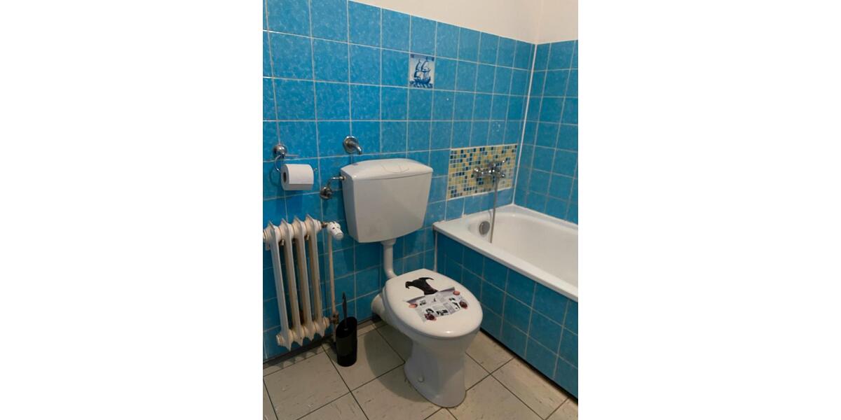 Etagenwohnung Bad Urach - 2 Zimmer, 120 m&sup2;, 1.000&euro; | Angebot:24549173