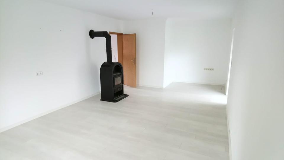 Etagenwohnung Nieheim - 4 Zimmer, 116 m&sup2;, 720&euro; | Angebot:26253466