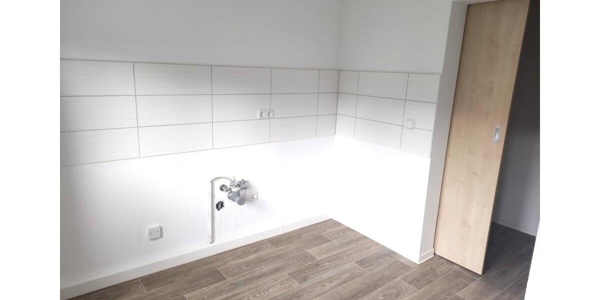 Dachgeschoßwohnung Meiningen - 3 Zimmer, 57 m&sup2;, 410&euro; | Angebot:26588690