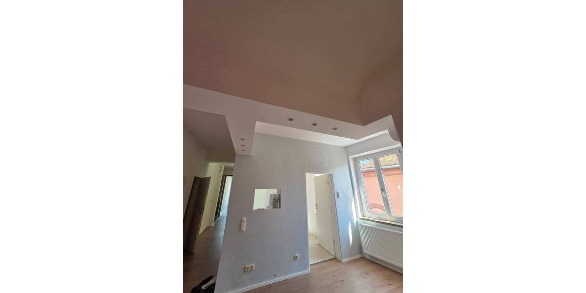 Gewerbeobjekt Bad Reichenhall - 5 Zimmer, 118 m&sup2;, 1.650&euro; | Angebot:23967483