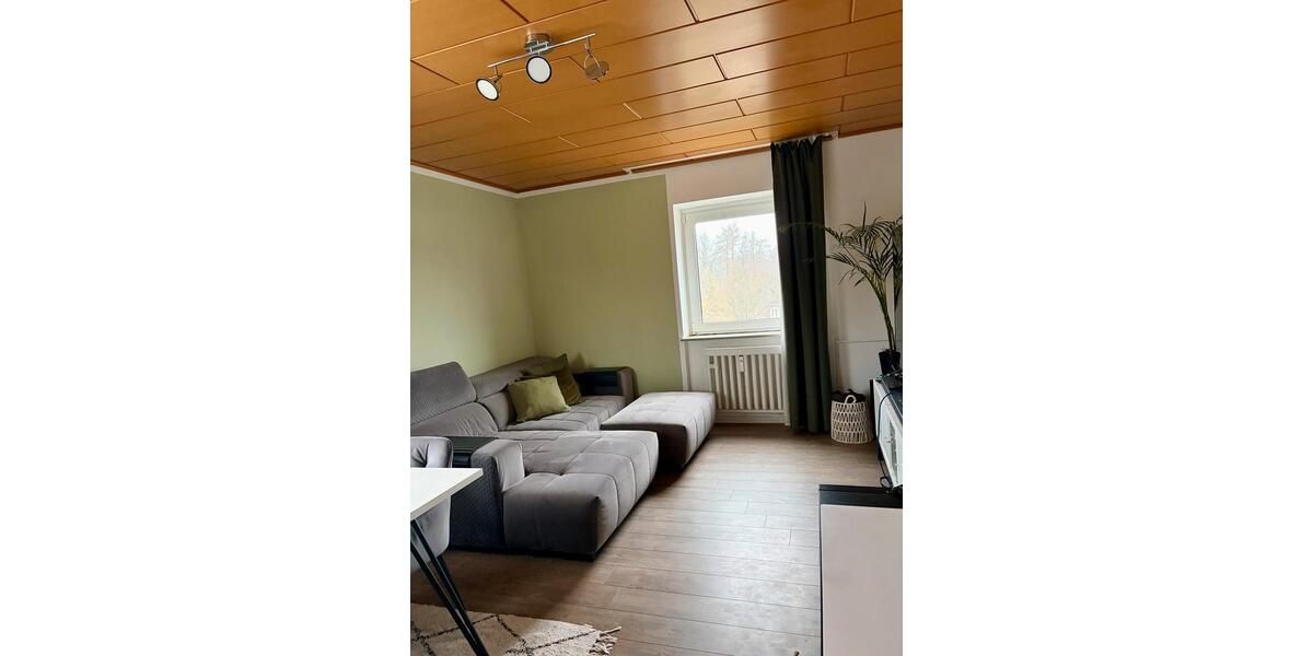 Dachgeschoßwohnung Wolfsburg - 3 Zimmer, 69 m&sup2;, 839&euro; | Angebot:24652448